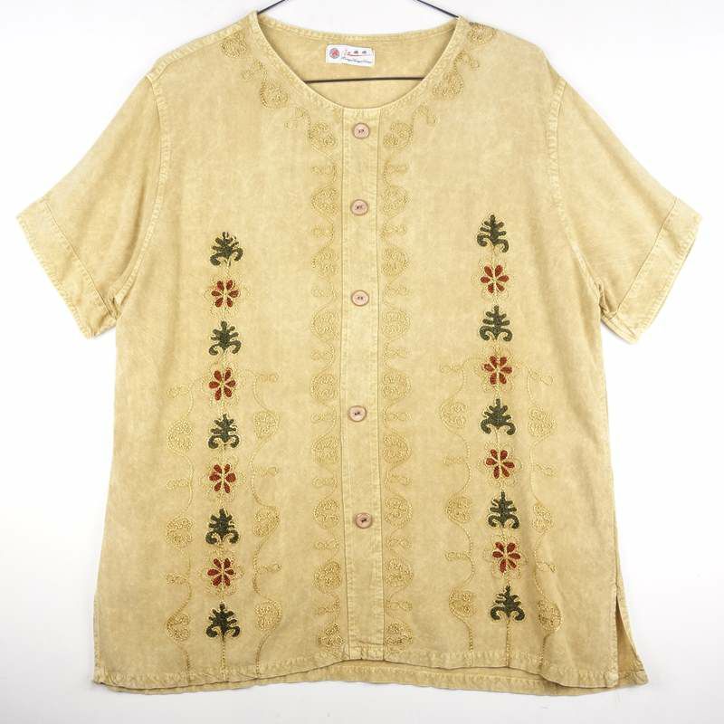 古着のシルク柄シャツ