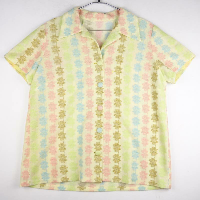 古着のシルク柄シャツ