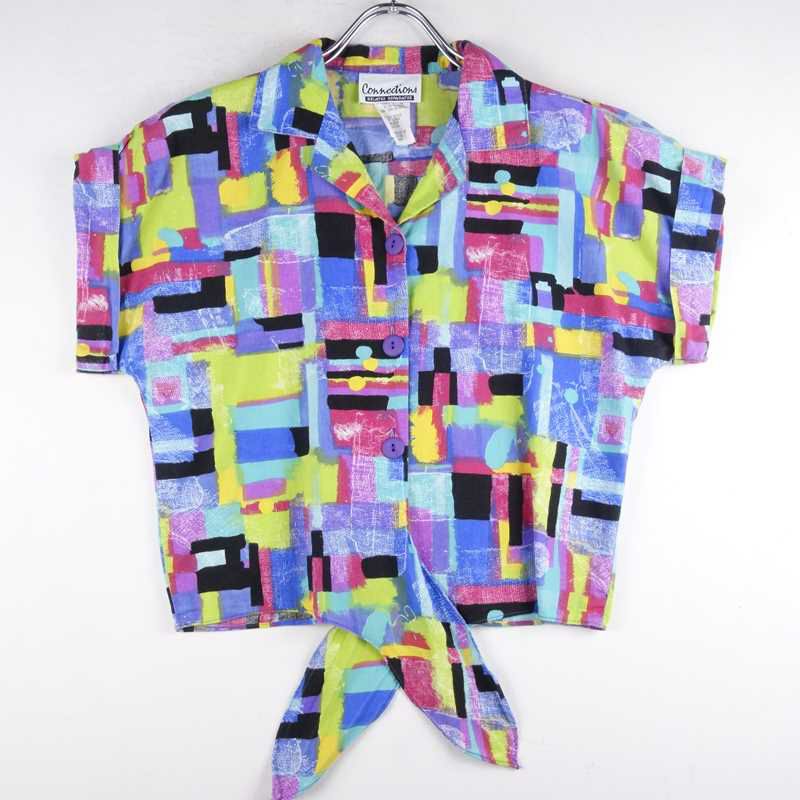 古着の半袖柄シャツ