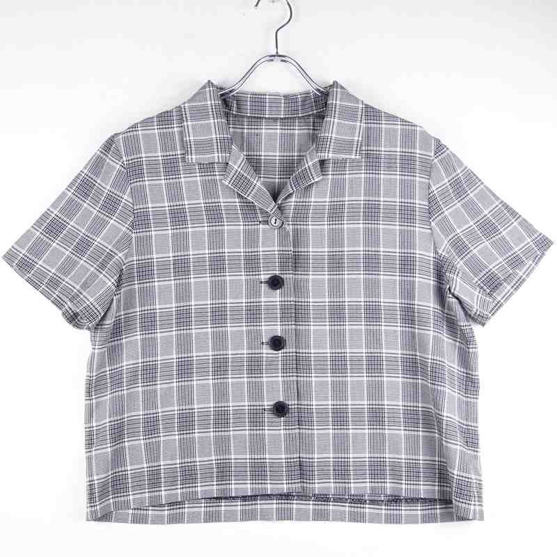 古着のチェック半袖シャツ