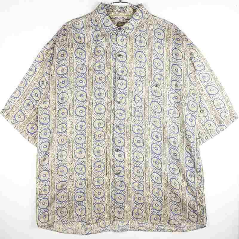 古着のシルク柄シャツ