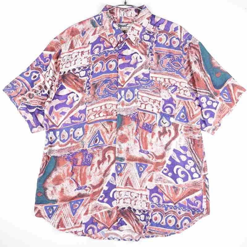 古着のシルク柄シャツ