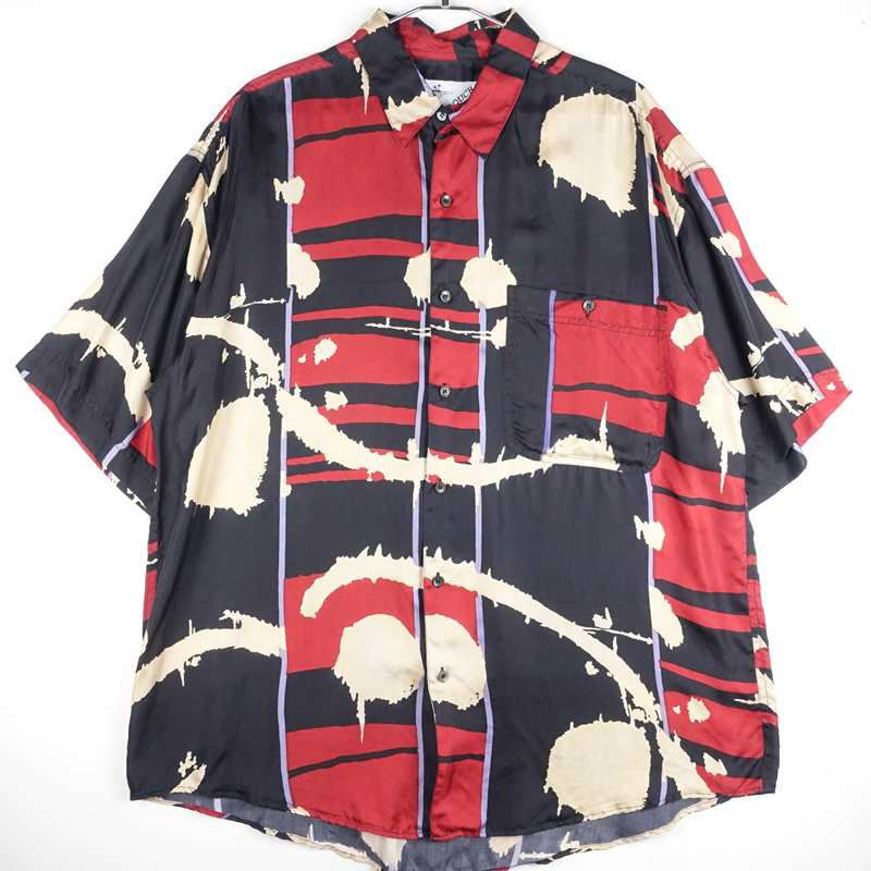 古着のシルク柄シャツ