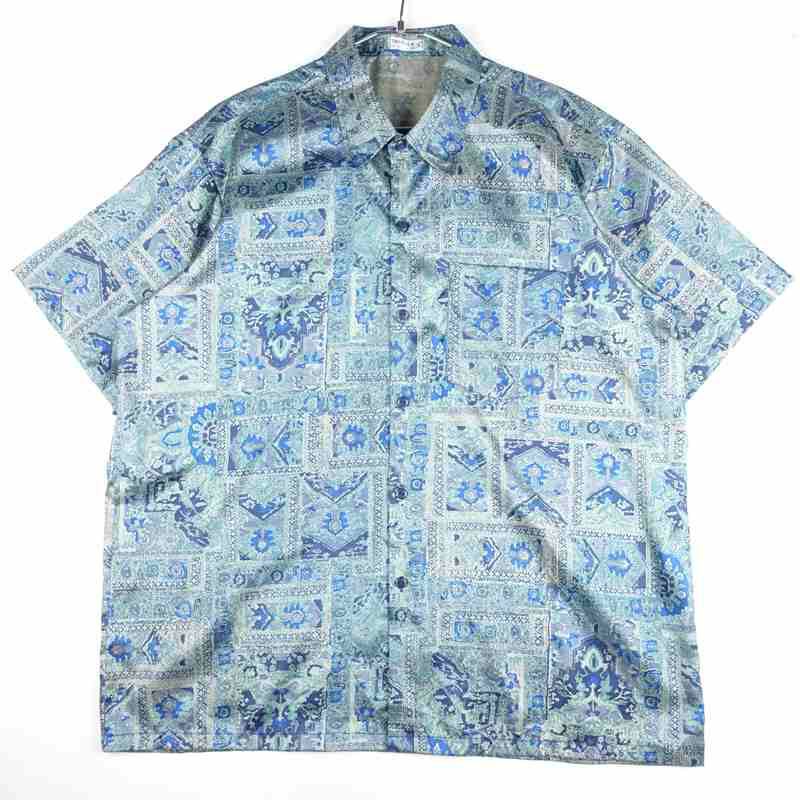 古着のシルク柄シャツ