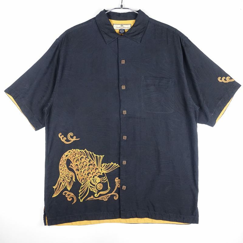 古着のアロハシャツ