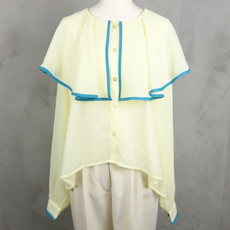 ファファットのビッグカラーブラウス