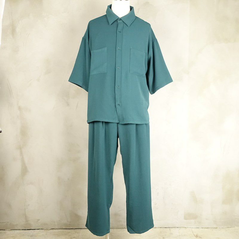 ファファットの ボックス型 半袖シャツ