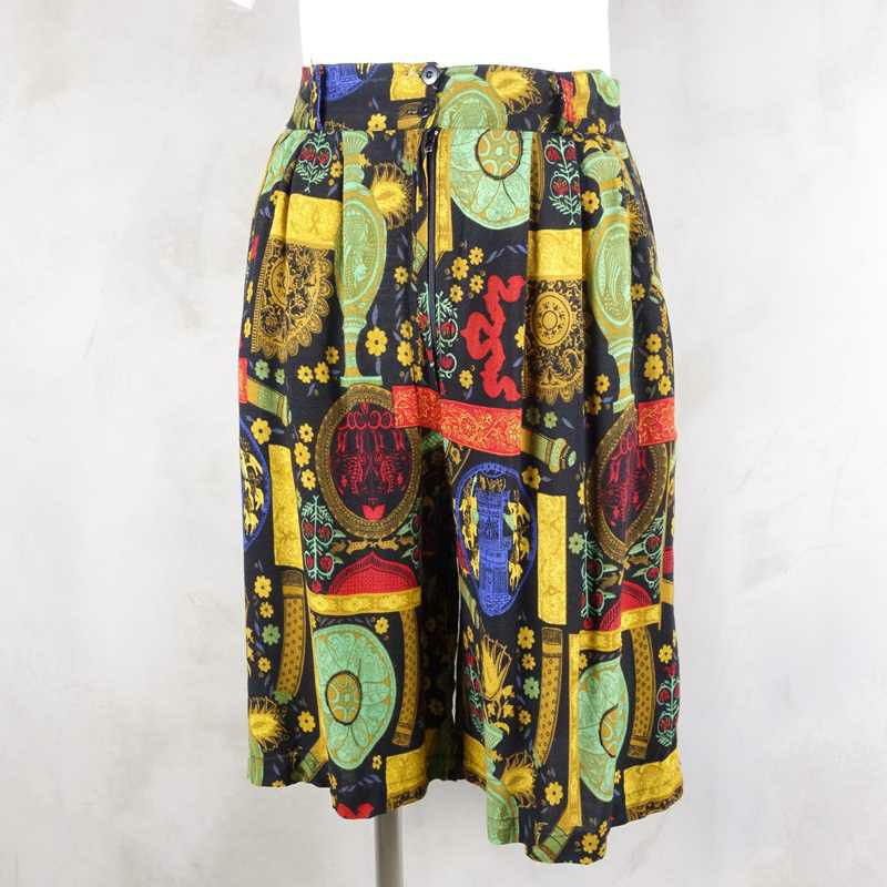 古着の総柄パンツ