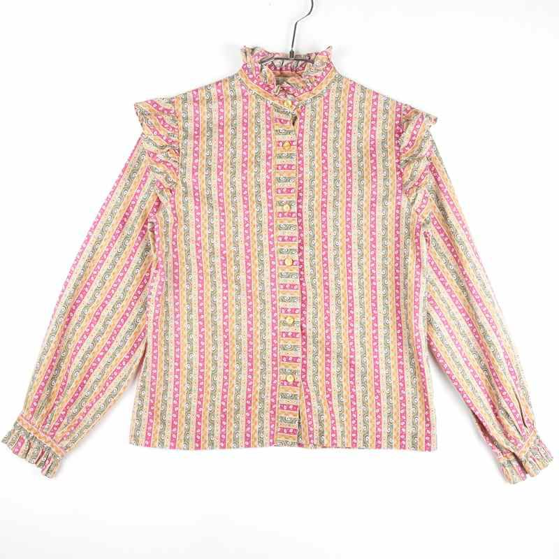 古着の長袖ブラウス