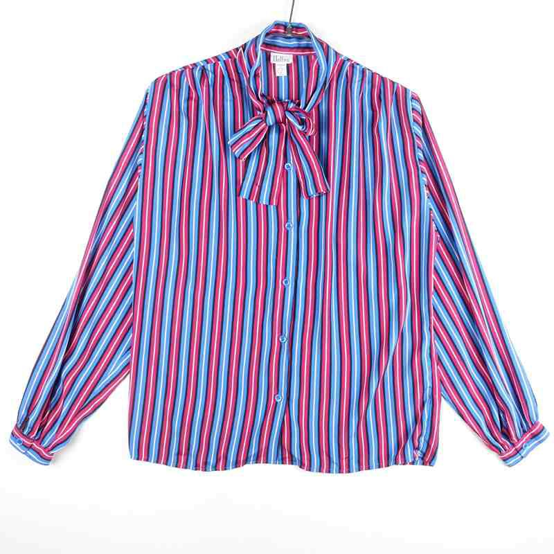 古着の長袖ブラウス