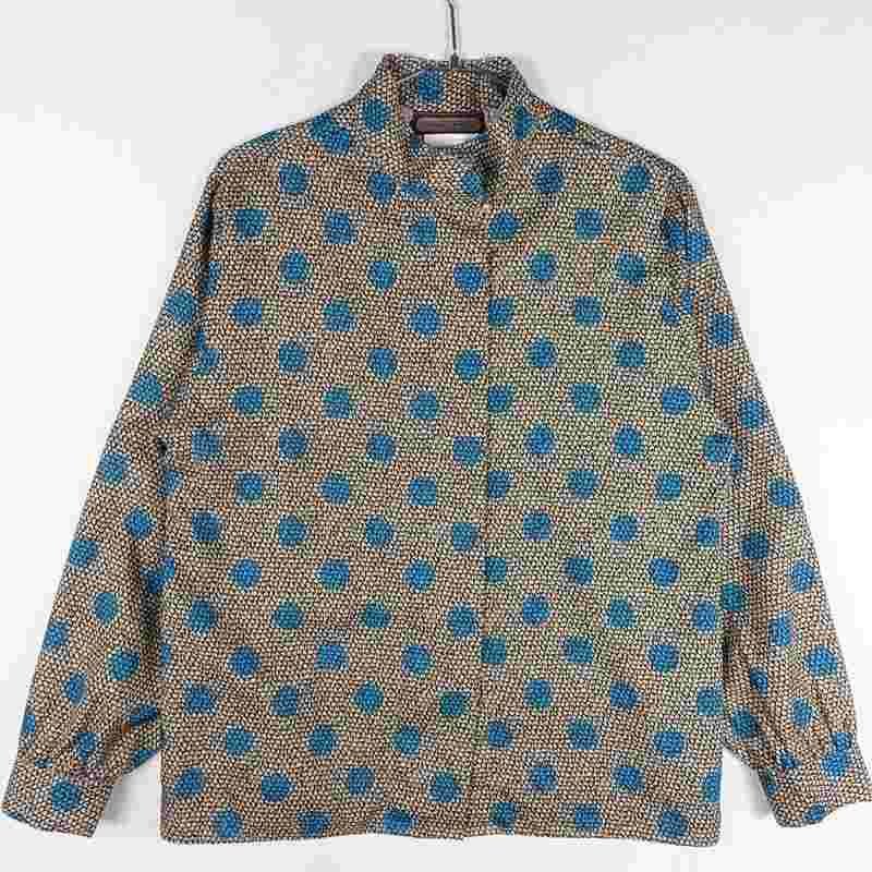 古着の総柄長袖シャツ