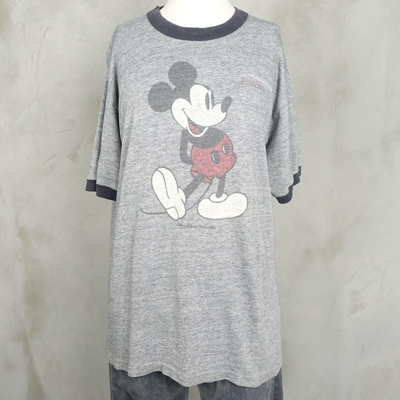 古着のミッキーTシャツ