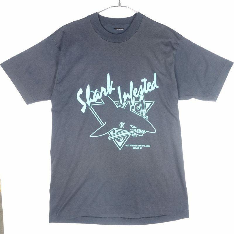 古着のプリントＴシャツ