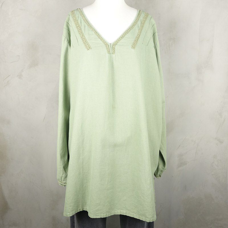 古着の長袖プルオーバー