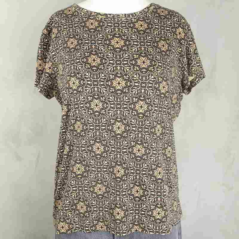 古着の柄Tシャツ