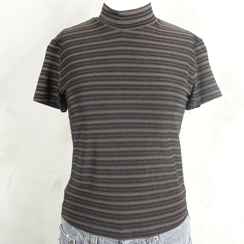 古着の柄Tシャツ