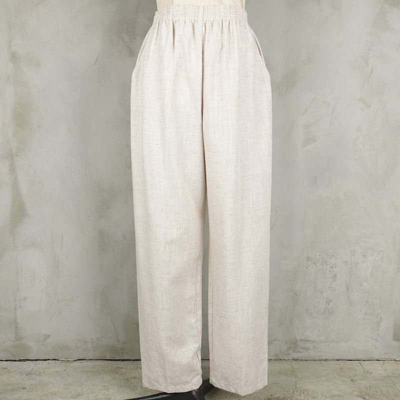 古着のイージーパンツ