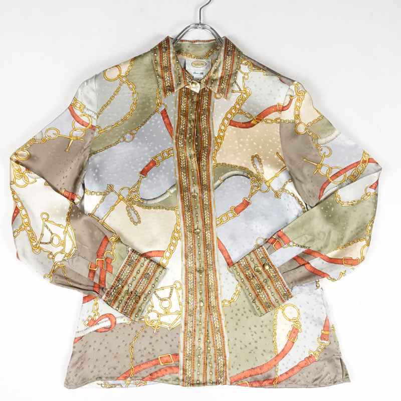 古着の長袖柄シャツ