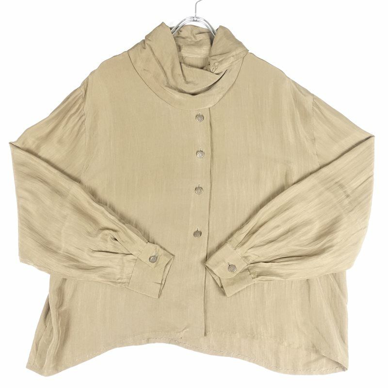 古着のシルク長袖シャツ