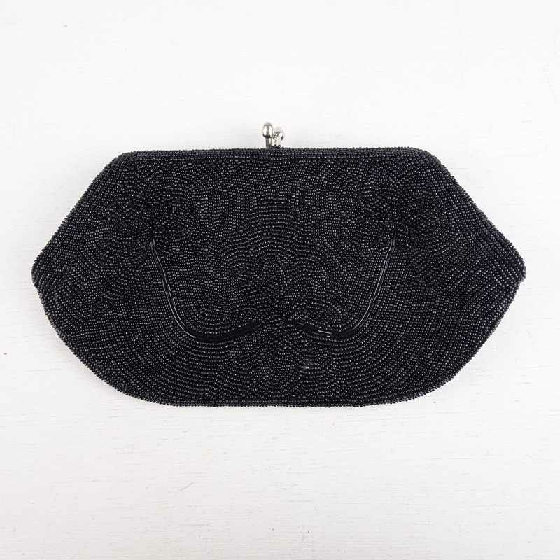 古着のビーズがま口 ポーチ