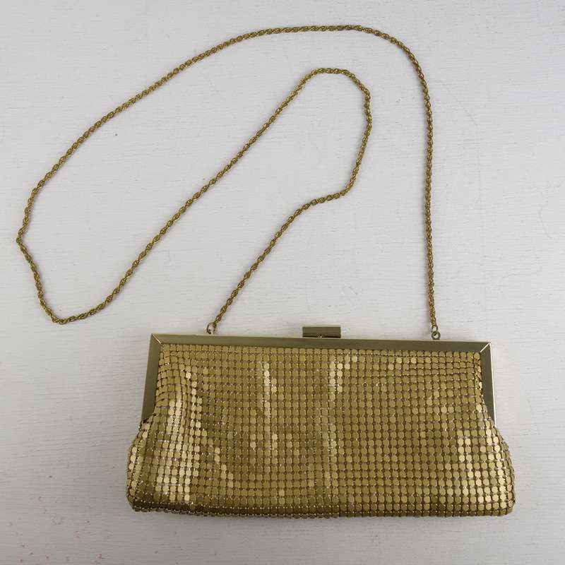 古着のパーティーバッグ