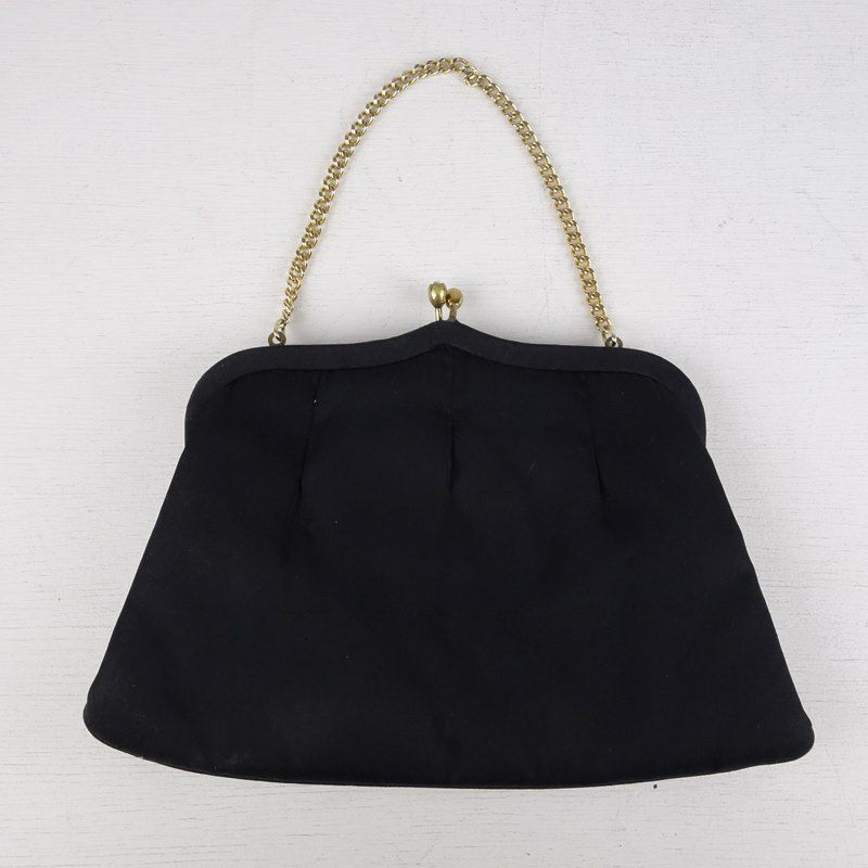 古着がま口型ハンドポーチ