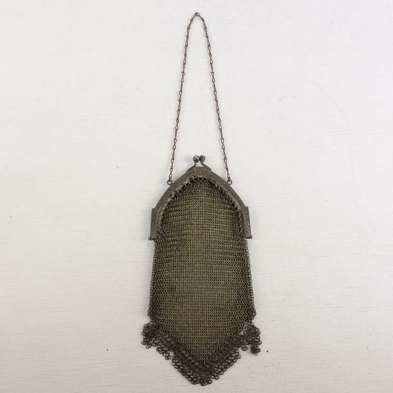 アンティーク がま口型ハンドポーチ