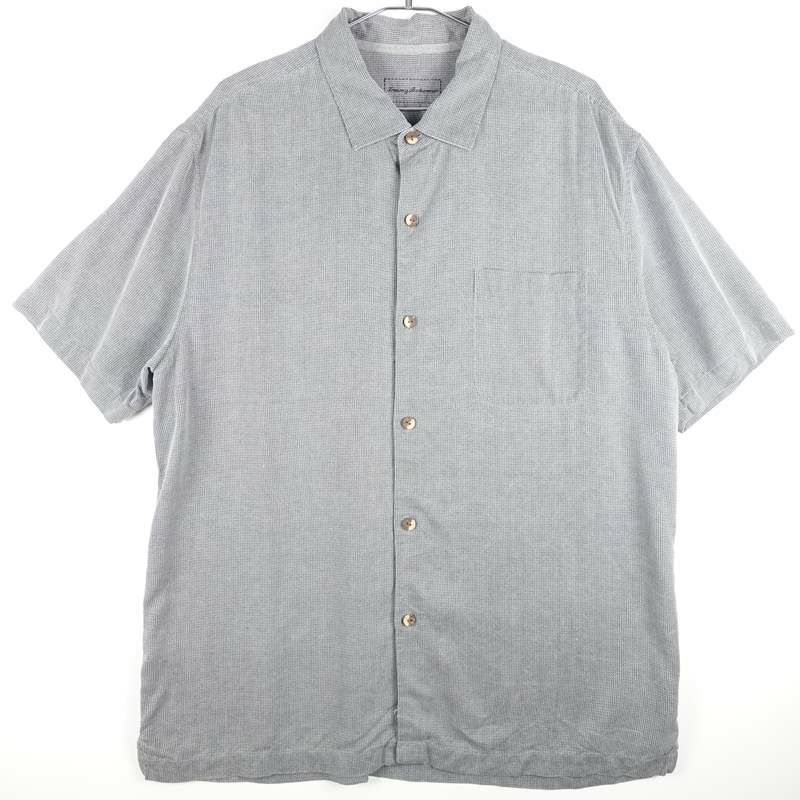 古着のアロハシャツ