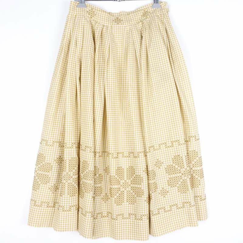 古着のギンガムチェック柄フレアスカート