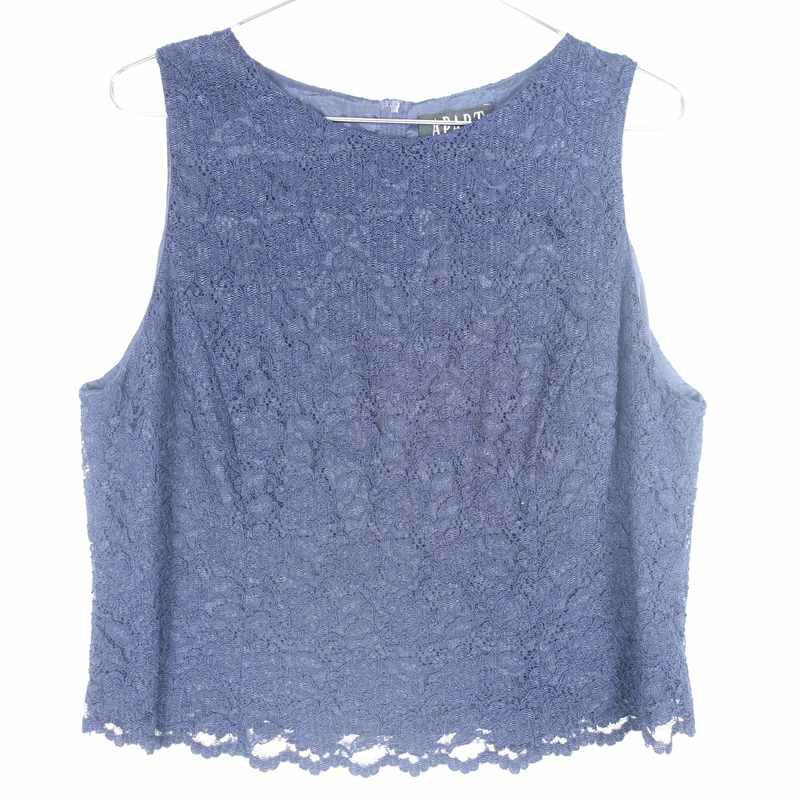古着のレースタンクトップ