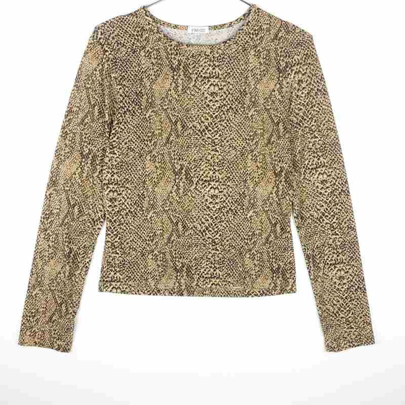 古着のパイソン柄ロンT