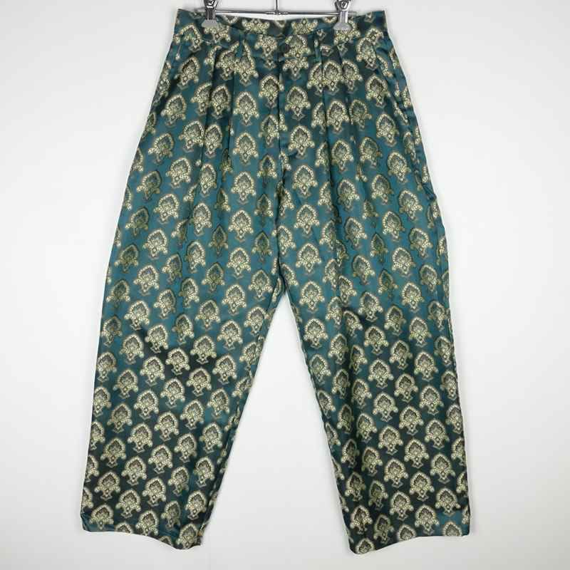 ファファットの光沢柄スラックス