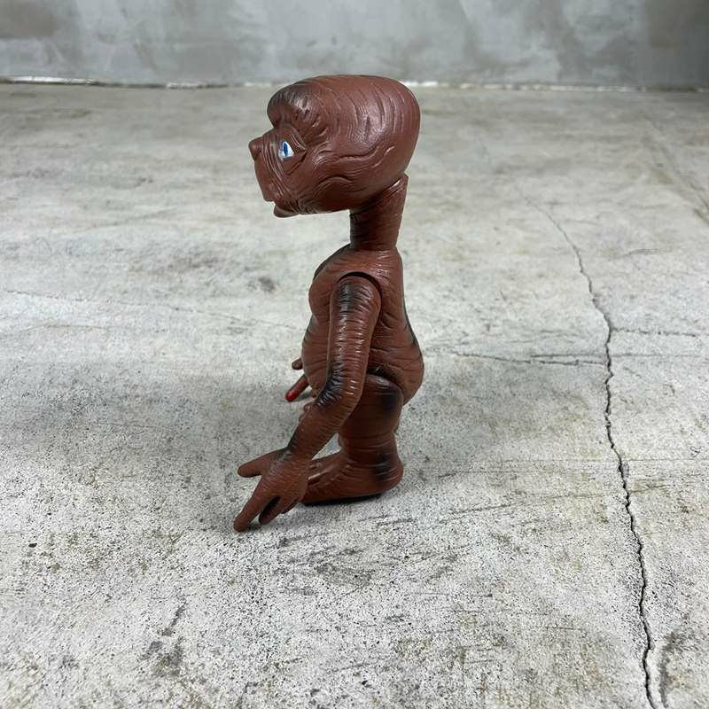 ビンテージ E.T. 地上アクションフィギュア | Flamingo Online