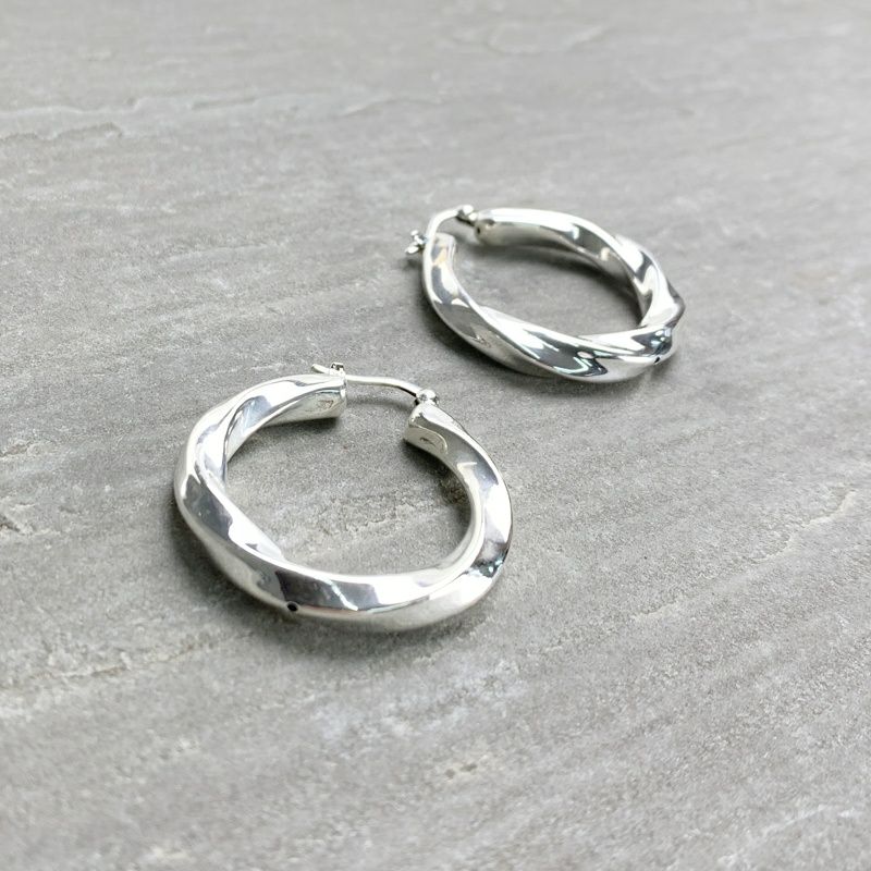 ピアス　No.3676 pinacoteca 676 Stamp Initial Number Stud Earrings K18YG